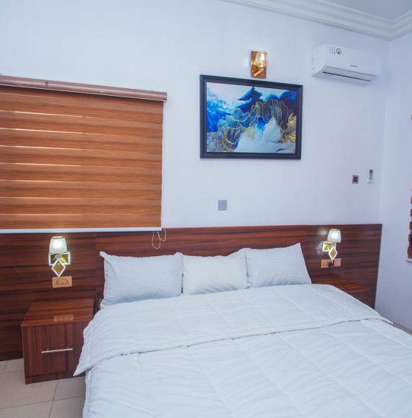Two bedroom shortlet Onireke GRA Ibadan